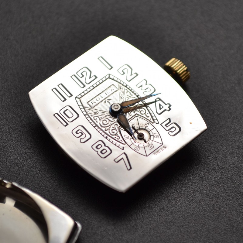 1920s Rolex Tank Watch – Art Deco Era, Original Platinum Dial photo 5