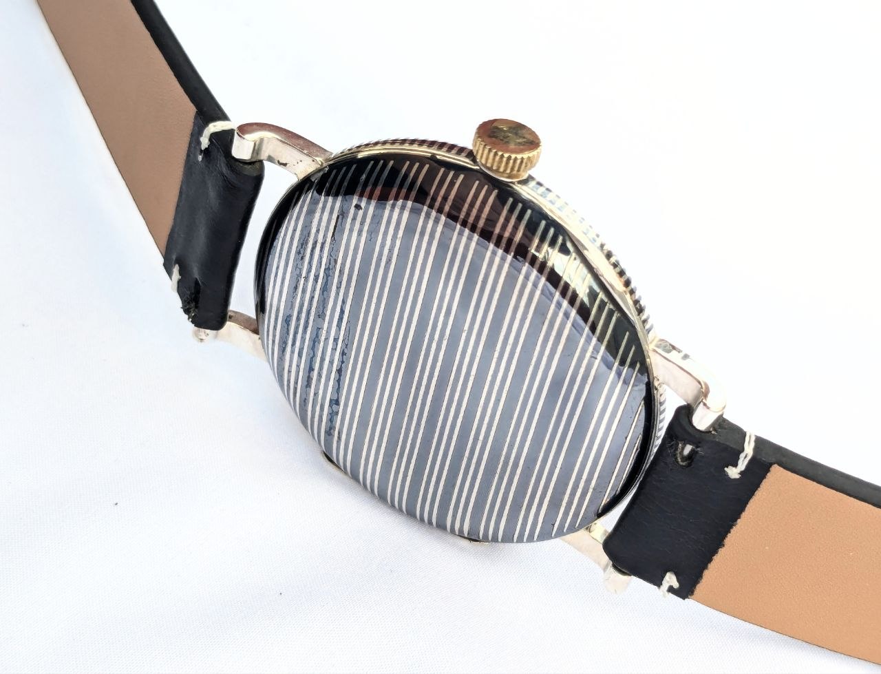 Rolex Niello full hunter movement detail, antique caliber with jeweled bearings and regulator