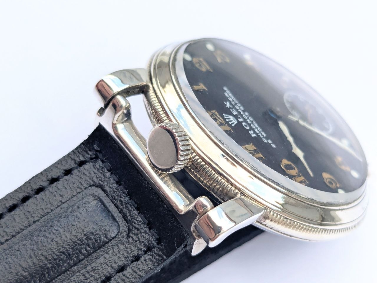 Rolex Chronometer 25 World's Records side view, nickel case profile and lug detail, 43mm antique military watch